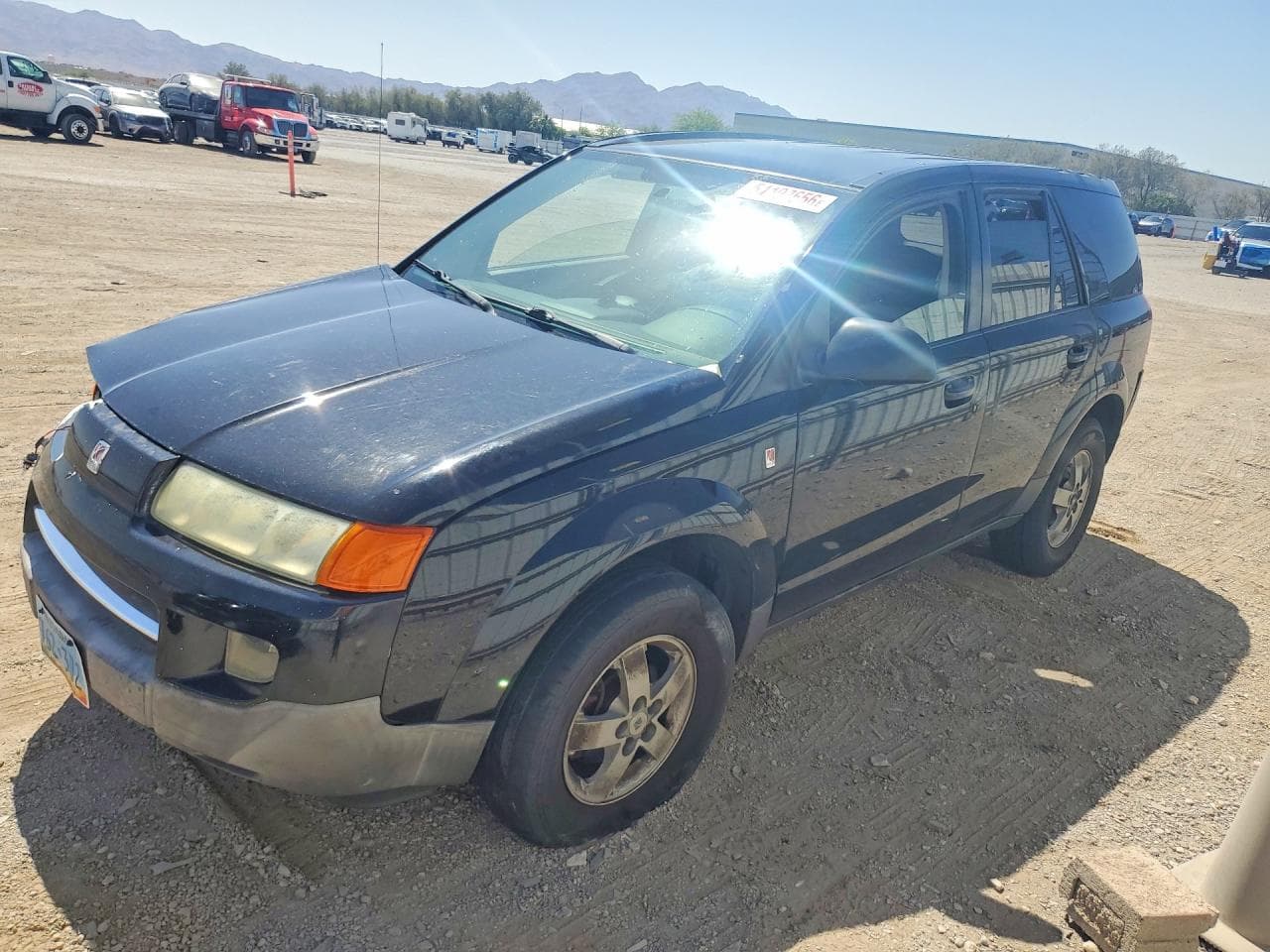 2005 SATURN VUE - Photo 1